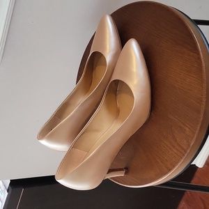 Naturalizer Heels, Size 6.5, Cream/Nude - NATALIE